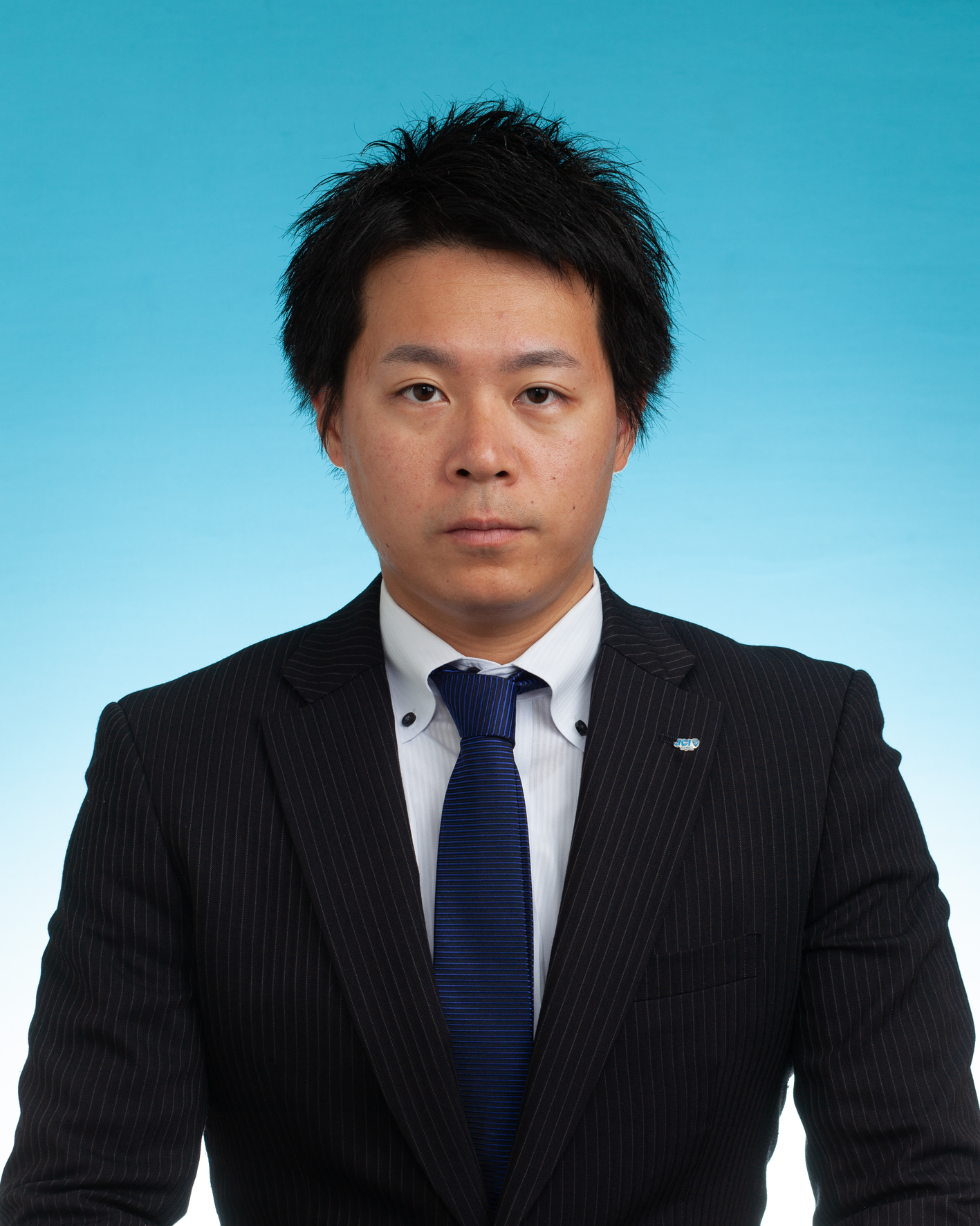 88292386e62558ea5c2cd6b3fa9e5e85-1